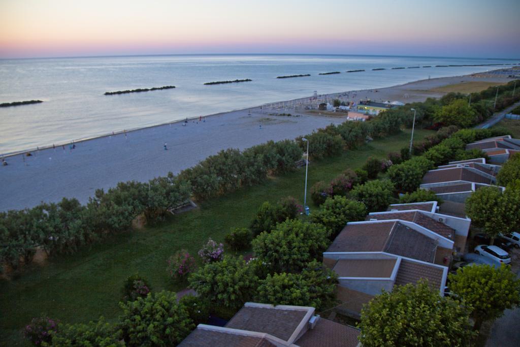 Residence Casabianca Porto San Giorgio Esterno foto